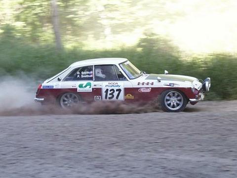 1968 MGB GT at 2000 Susquehannock Trail ProRally.